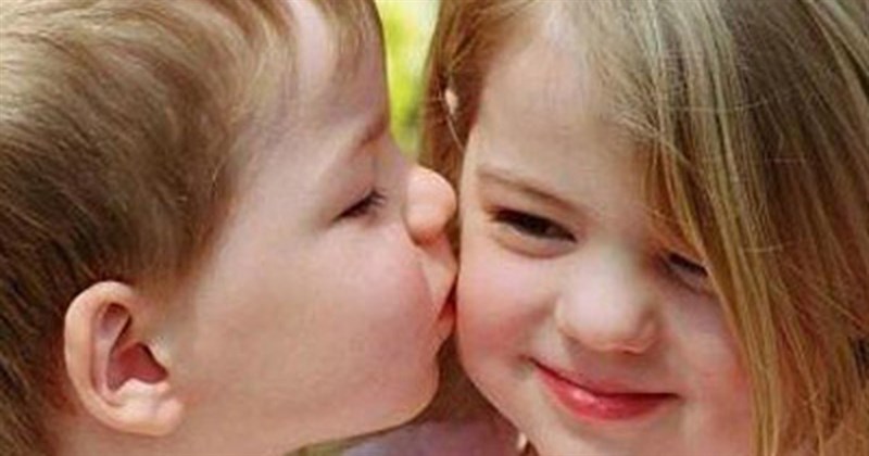 Đôi môi này chỉ ăn cơm với cá, đã bao giờ hôn má ai đâu?