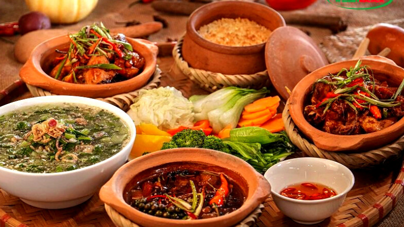 Cơm niêu nổi tiếng của nhà hàng Cơm niêu Fresh