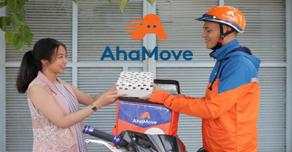 Tổng đài Ahamove hỗ trợ đối tác và chăm sóc khách hàng