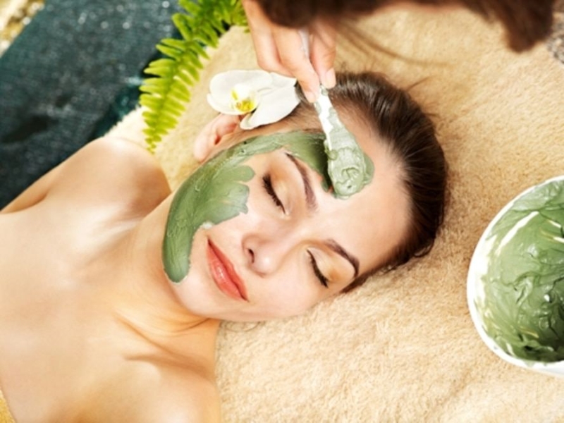 Mặt nạ sữa chua không đường và các loại bột