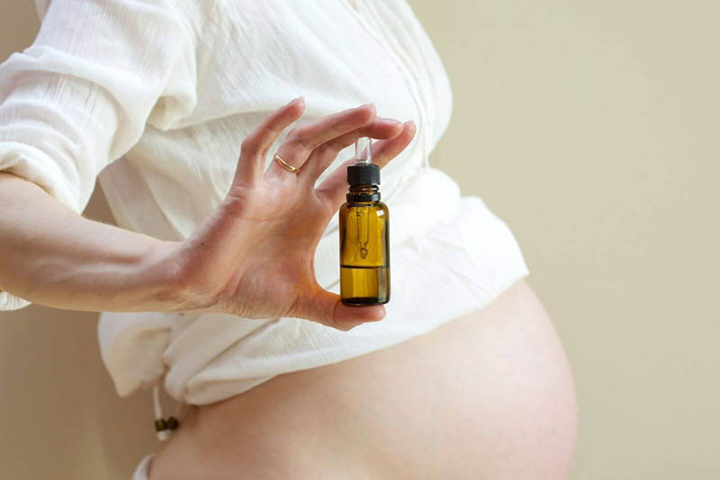 Sử dụng tinh dầu thiên nhiên để dưỡng da
