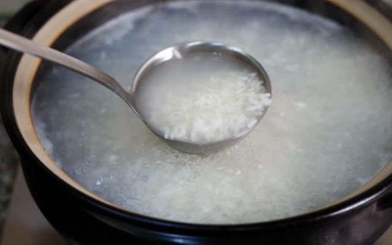Nấu cháo chín nhừ