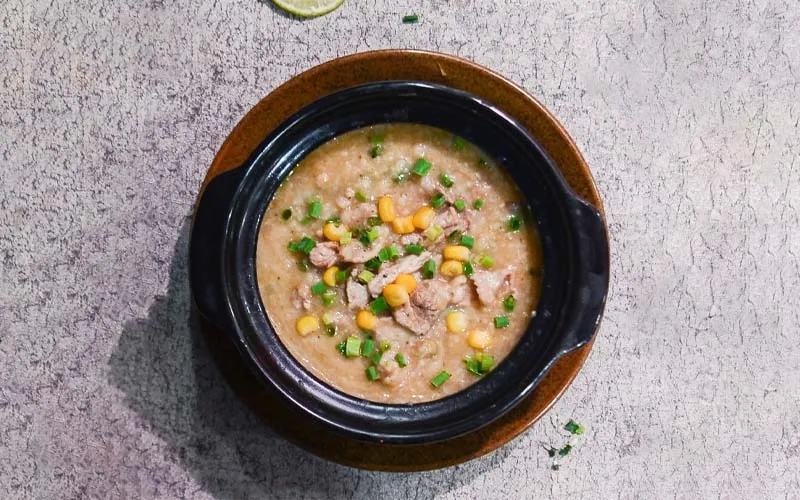 Tránh cho trẻ ăn cháo kèm ngũ cốc