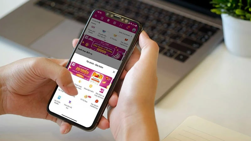 Rút tiền mặt từ ví trả sau MoMo được không?