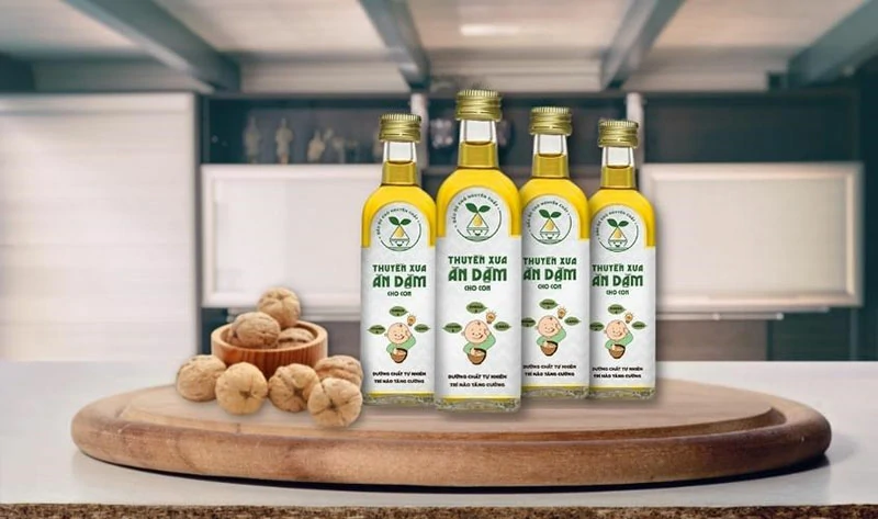 Dầu óc chó Thuyền Xưa là sản phẩm được ưa chuộng