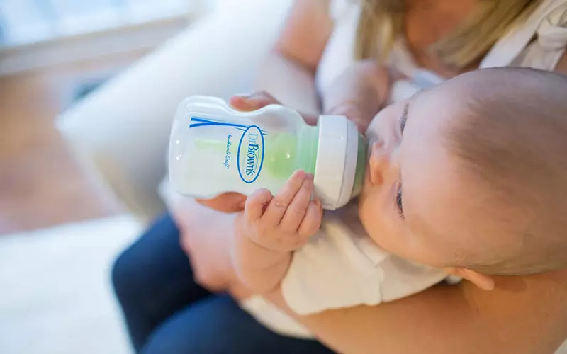 Bé có thể uống phải sữa bị giảm chất lượng