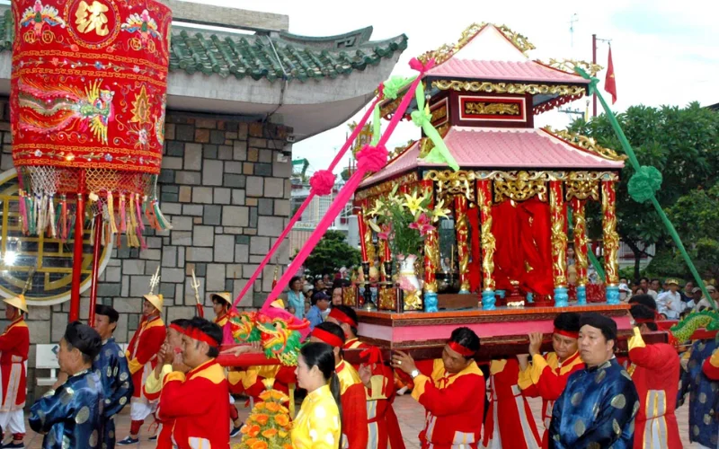 Lễ hội vía bà xã Nhơn Phong – Bình Định