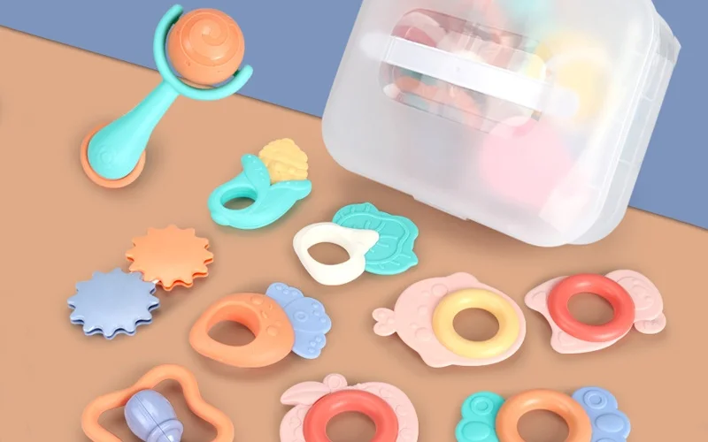 Gặm nướu Baby Rattle